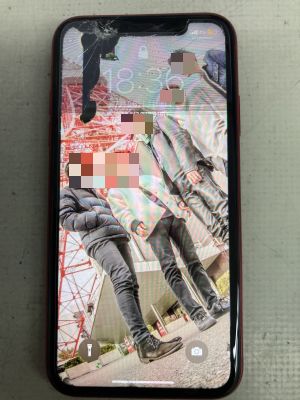iPhone11液晶漏れ ～大分市寒田