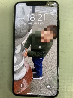 タッチも不能iPhoneXS Max ～大分市久原