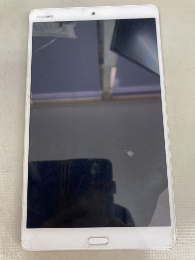 Huawei MediaPadM3電池交換 ～臼杵市